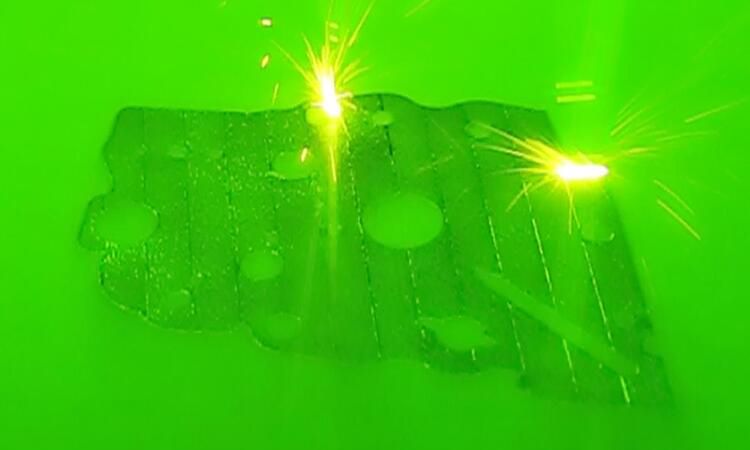 Shining 3D impresora 3D industrial EP m150 Metal Fácil mantenimiento Imagen de impresora 3D industrial EP m150 Metal Fácil mantenimiento